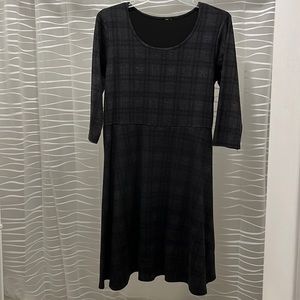 Winter dress size 14,
